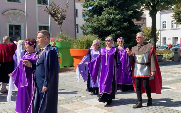 CZAS SIĘ COFNĄŁ … NA CHWILĘ