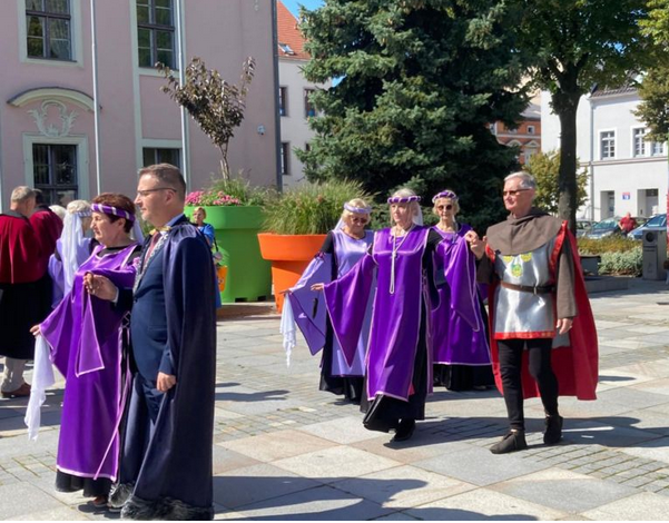 CZAS SIĘ COFNĄŁ … NA CHWILĘ