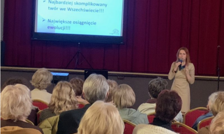 WYKŁAD ,, RUSZAJ SIĘ, BO ZARDZEWIEJESZ’’ DNIA 23.II.2026 r. WYGŁOSIŁA PSYCHOLOG MAJA WENCIERSKA