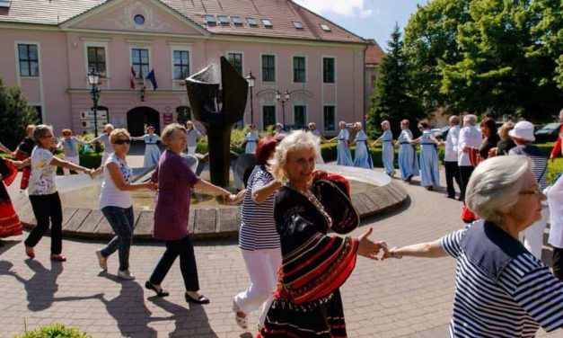 WOJEWÓDZKIE WARSZTATY TANECZNE UTW